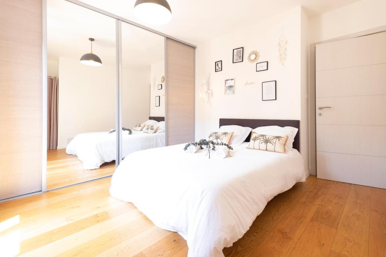 Sommeiller A 2 Min Du Lac Apartamento Annecy Exterior foto